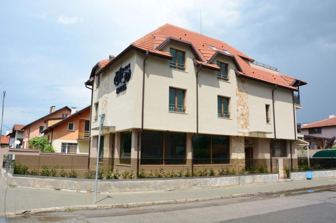 Хотел Bliss Kazichene Exterior foto